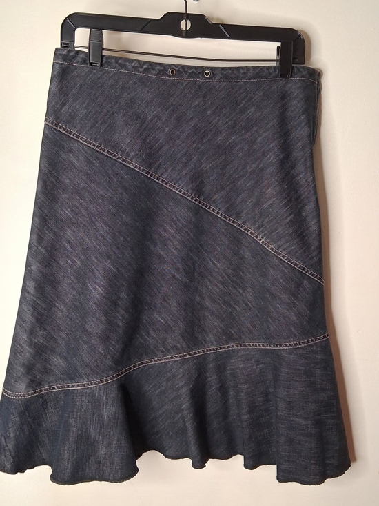 Dresses & Skirts - Contrast Y2K Dark Wash Denim Flounce Midi Skirt Size 8